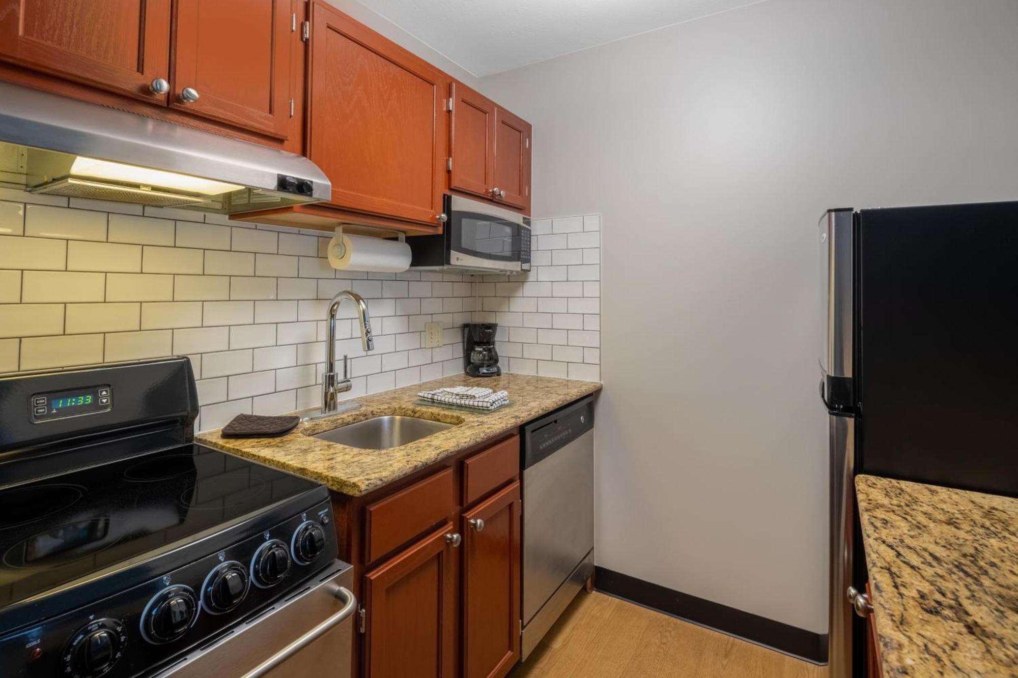Candlewood Suites - Boston North Shore - Danvers By Ihg Zewnętrze zdjęcie