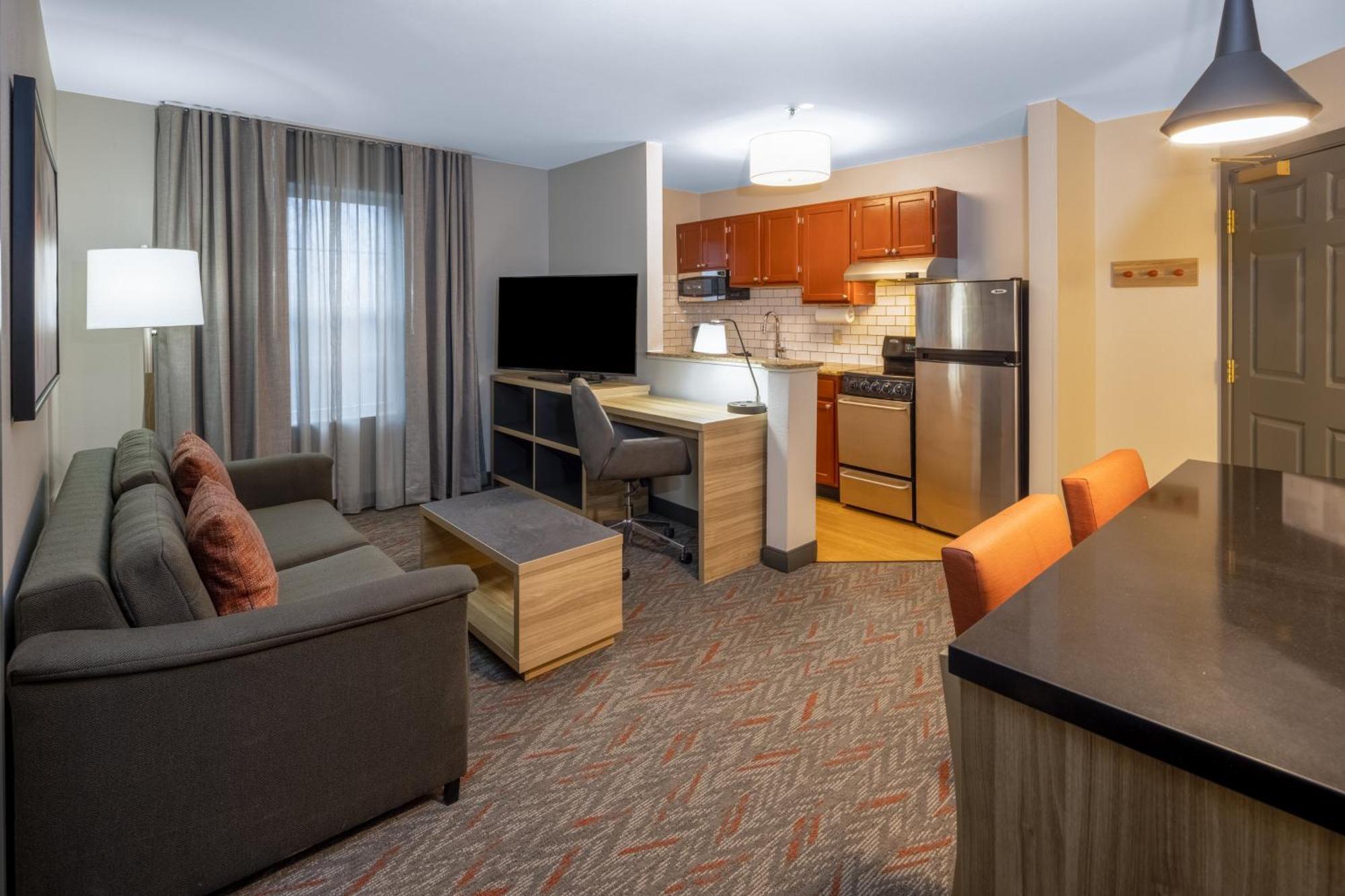 Candlewood Suites - Boston North Shore - Danvers By Ihg Zewnętrze zdjęcie